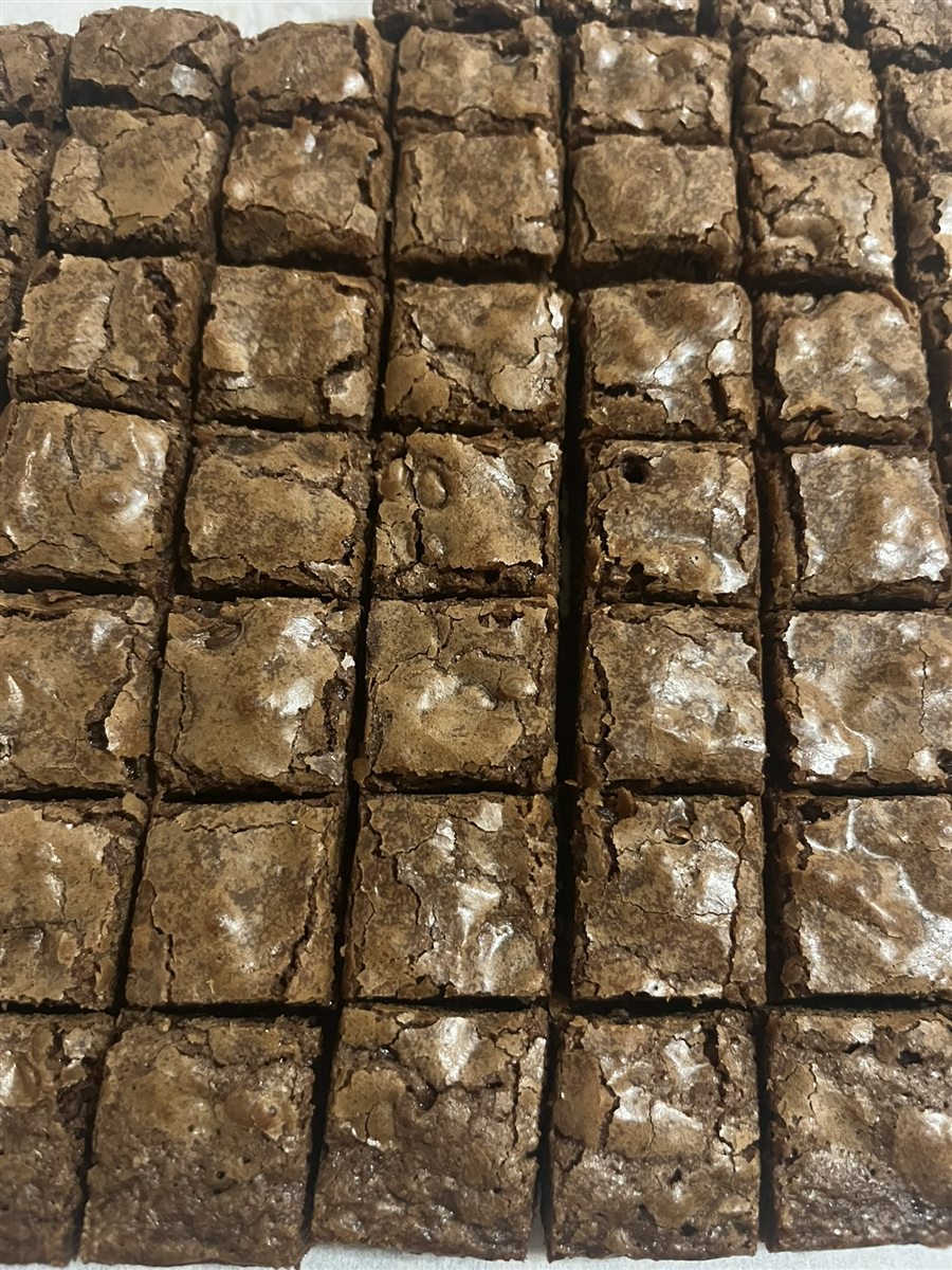 Fudgy bite-size brownies